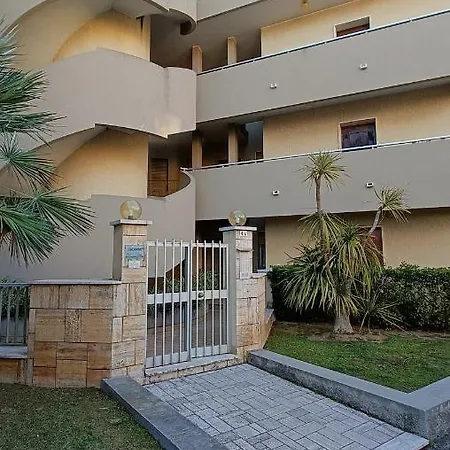 Casa Al Mare * Santo Stefano al Mare
